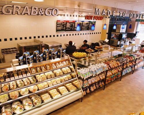 Prepared food area of a convenience store