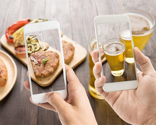 Foodservice and social media