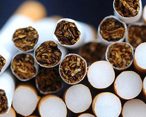 An image of a stack of cigarettes