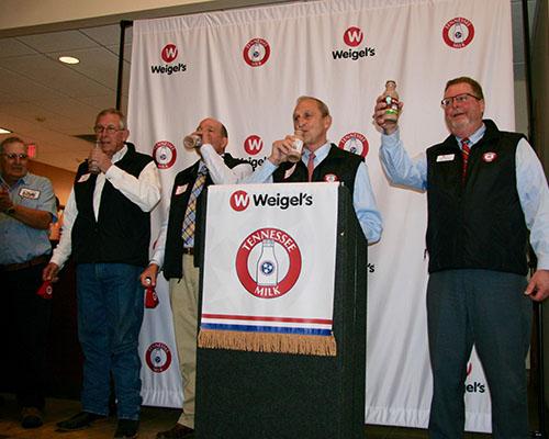 Weigel's milk