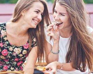 female millennials snacking
