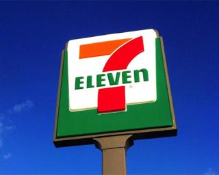 7-Eleven sign