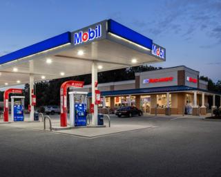 Fas Mart store exterior