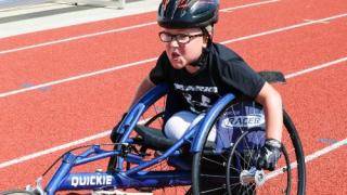 Cenex Prairie Grant wheelchair race participant