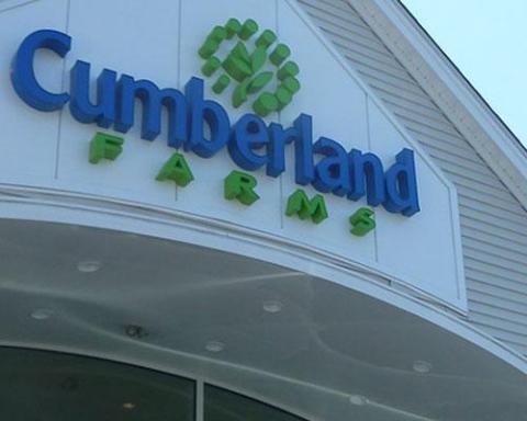 Cumberland Farms Dives Into Pineapple Pizza Debate | Convenience Store News