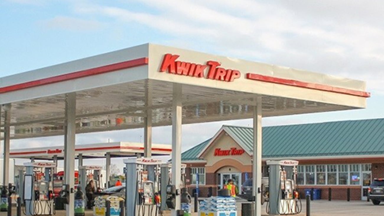 Kwik Trip forecourt & c-store