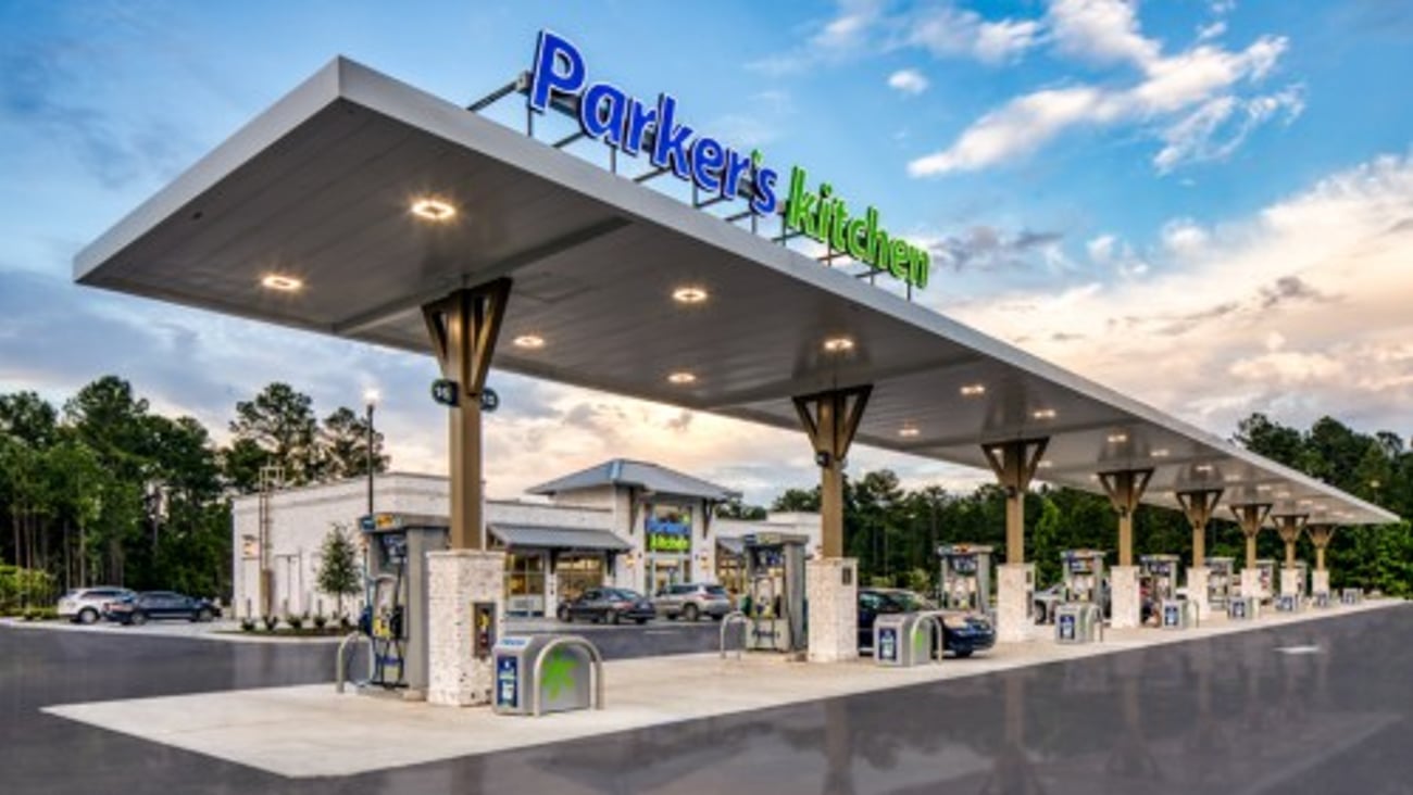 Parker's Kitchen forecourt 