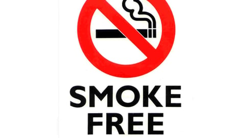 A Smoke Free Zone sign