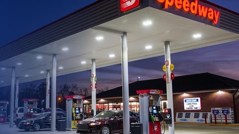 Speedway forecourt exterior