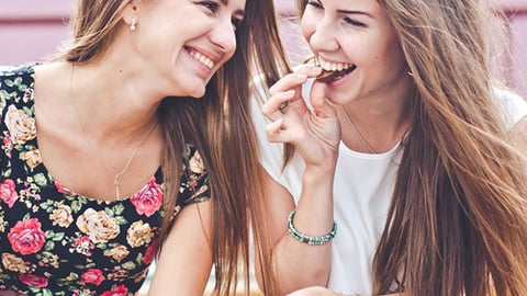 female millennials snacking