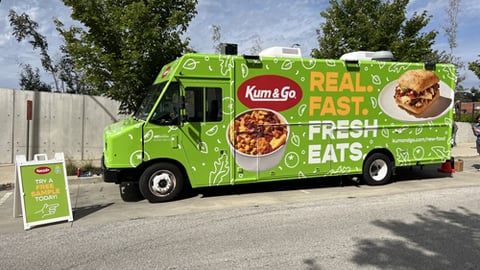 Kum & Go's food truck