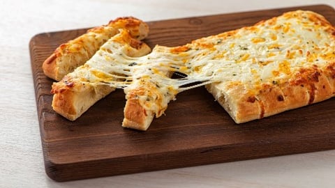 Rich Products Cheesy Pull Apart Flatbread 