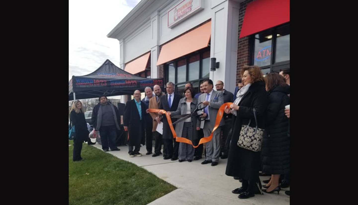 Ribbon-cutting ceremony for Gas Land's Crystal Run Service Station