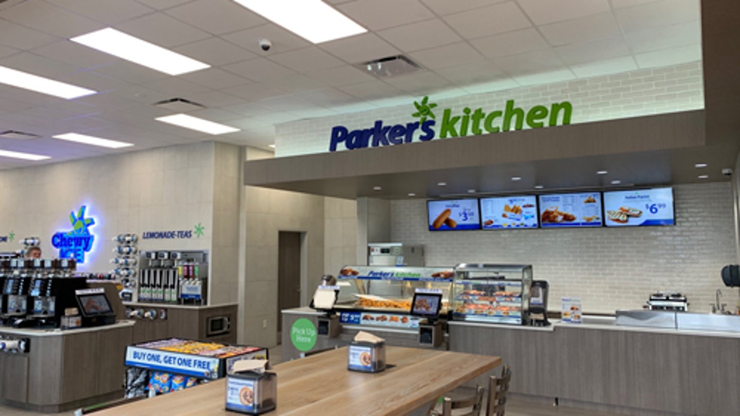 The first Parker's Kitchen in the Charleston, S.C., metropolitan area opened its doors. 