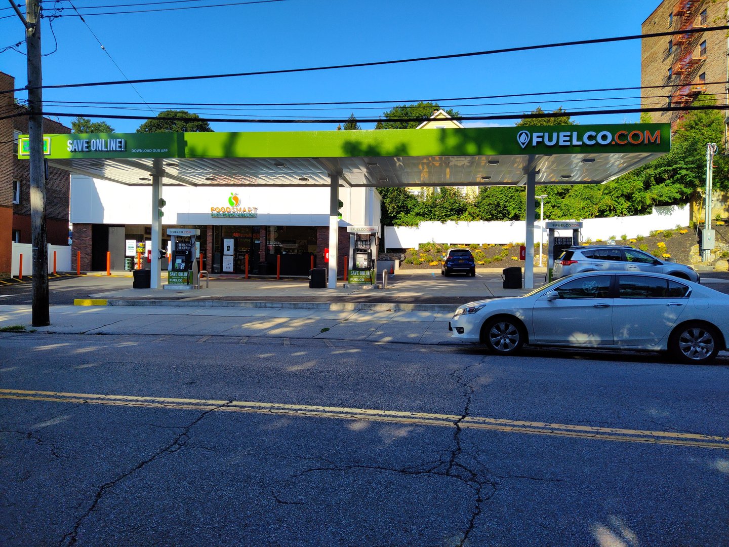 Outside Foodsmart in Yonkers, N.Y.