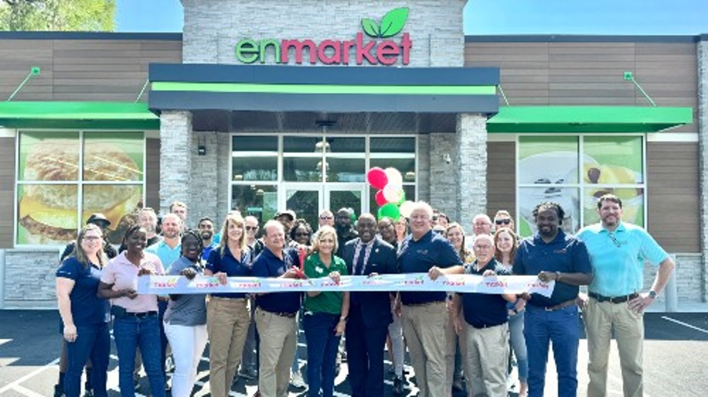 Grand opening of Enmarket located at Eisenhower Drive in Savannah Georgia